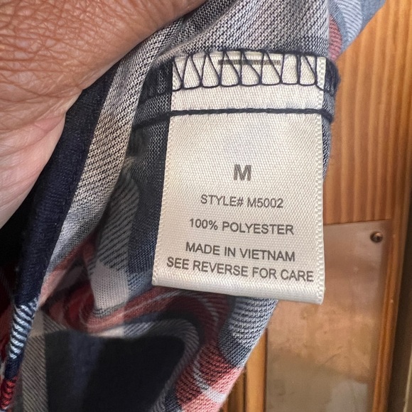 G Collection plaid button down shirt - Picture 7 of 8